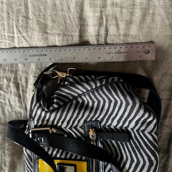 L.A.M.B. Purse - Picture 5 of 7